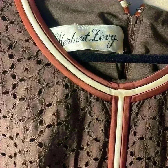 Vintage Herbert Levy brown eyelet lace dress with satin trim wear to work - Picture 2 of 4